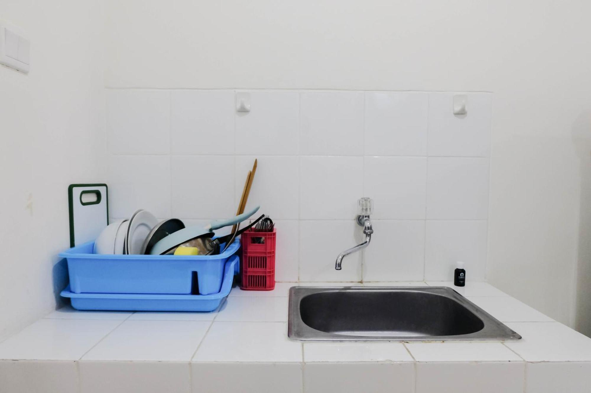 Good 1br At Parahyangan By Travelio Bandung
