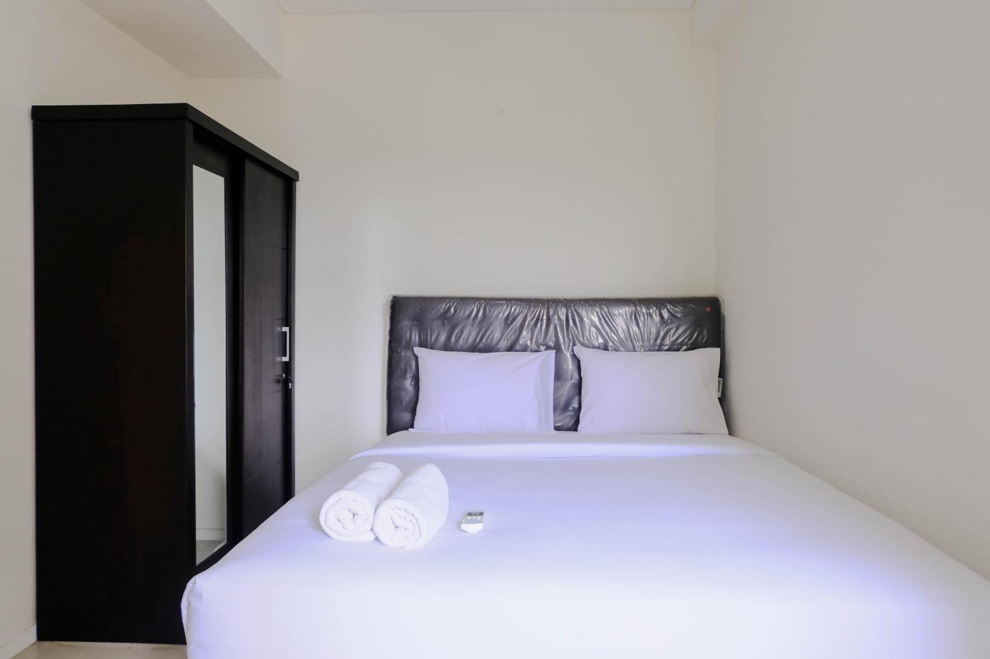 Apartemen Good 1br At Parahyangan By Travelio Bandung
